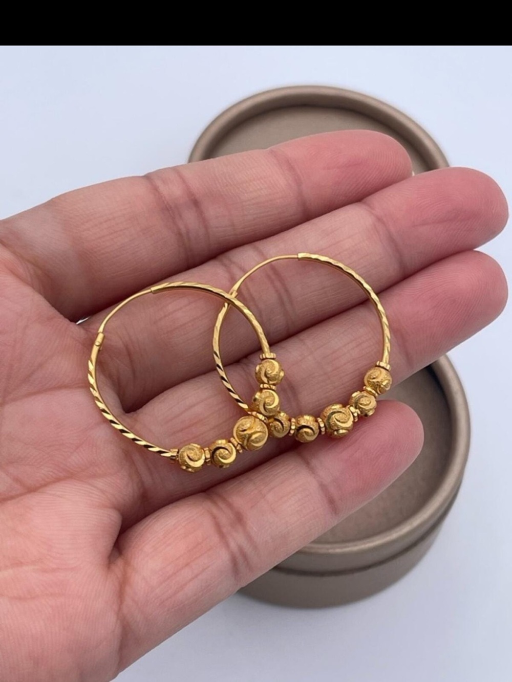 Malabar Gold 22k solid Textured Gold hoop earrings 4.2 grams